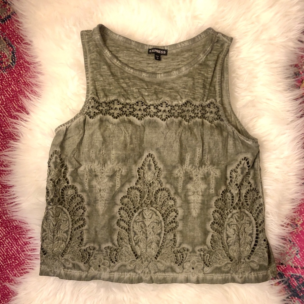 Express Eyelet Crop Tank